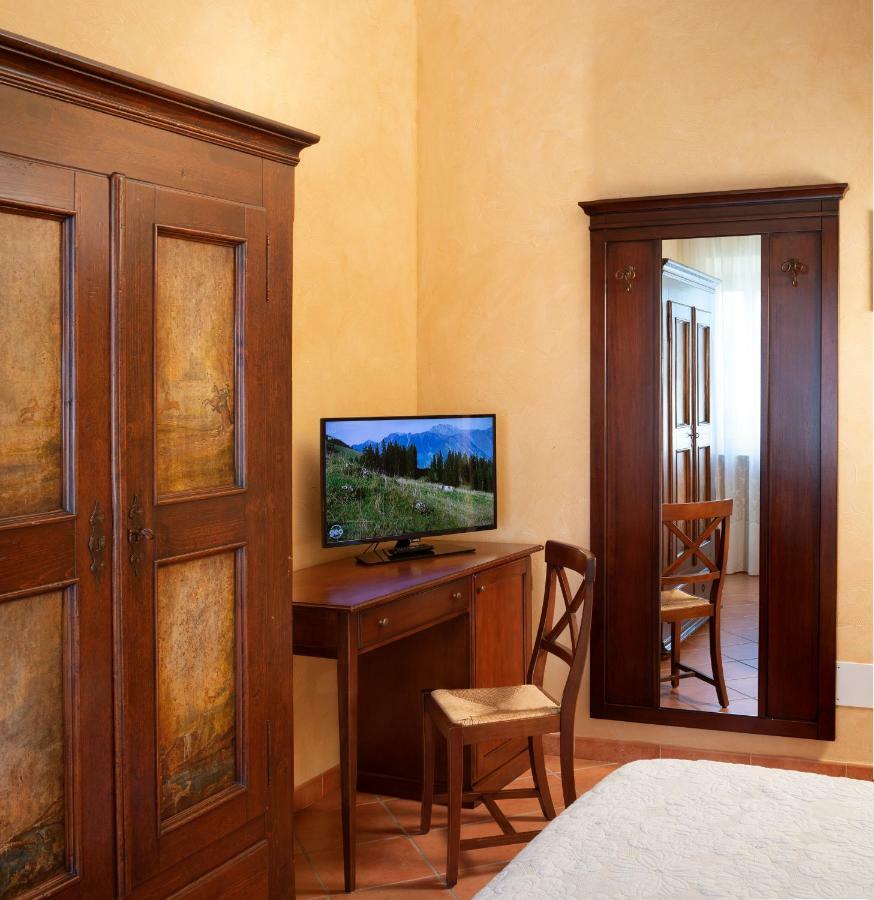 Farm stay Tenuta Montebello Societa Agricola Rocca Grimalda